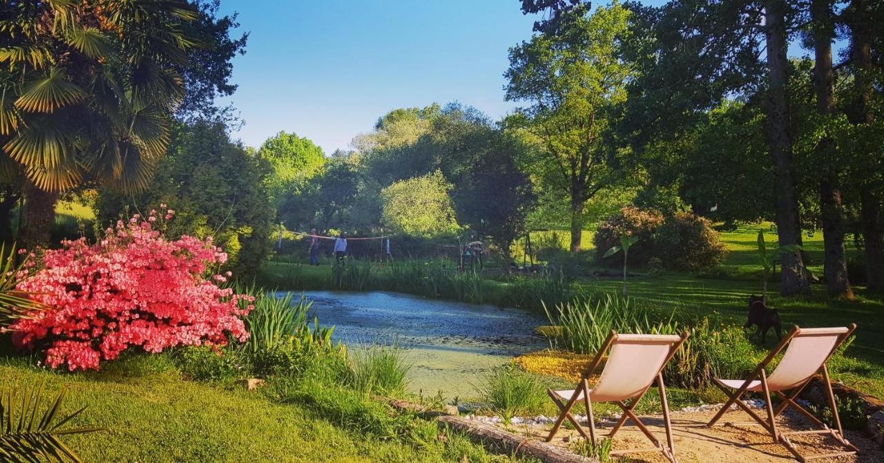 Le Vieux Moulin Gites - A Charming Stone Cottage With Garden View And Seasonal Pool Guegon Екстер'єр фото